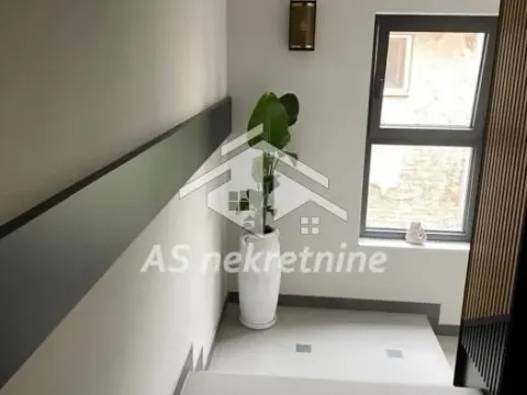 Izdavanje, dvosoban stan, 68m², Neimar, Vračar Sve Podlokacije - image 14