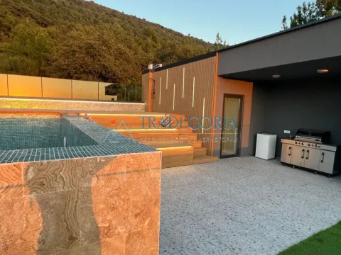 Prodaja, kuća, 480m², Tivat, Crna Gora - image 6
