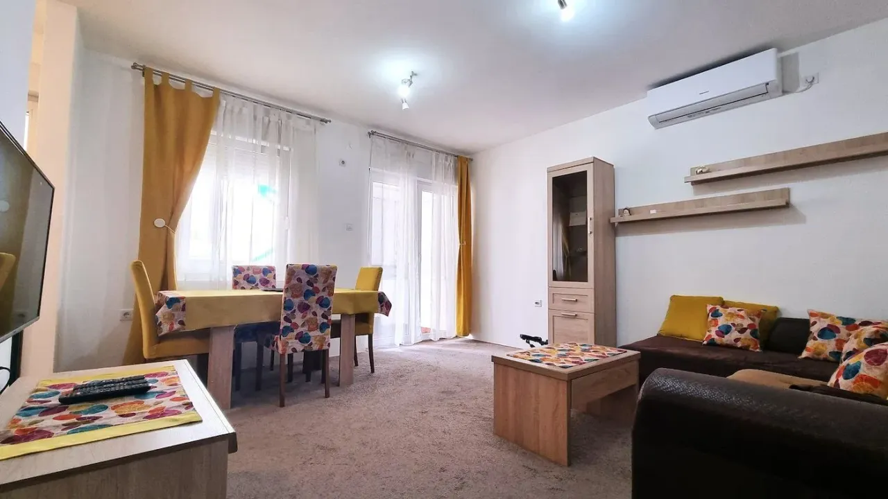 Rent, apartment, 63m², Blok 9, Podgorica