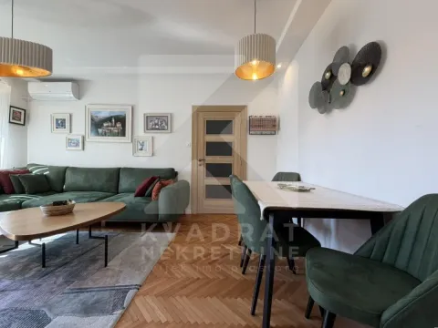 Prodaja, dvosoban stan, 75m², Stara Varoš, Podgorica - image 5