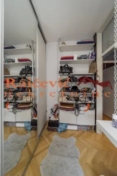Sale, four bedroom apartment, 103m², Savski Venac, Beograd - image 18