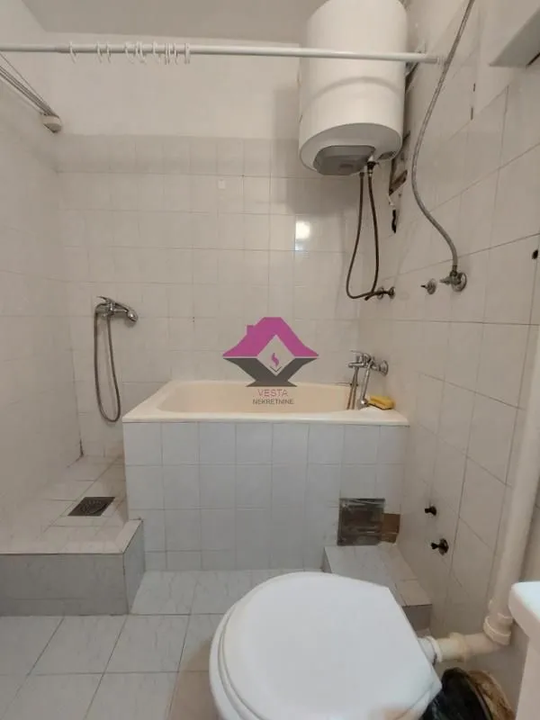 Izdavanje, dvosoban stan, 66m², Palilulska Pijaca, Palilula Sve Podlokacije