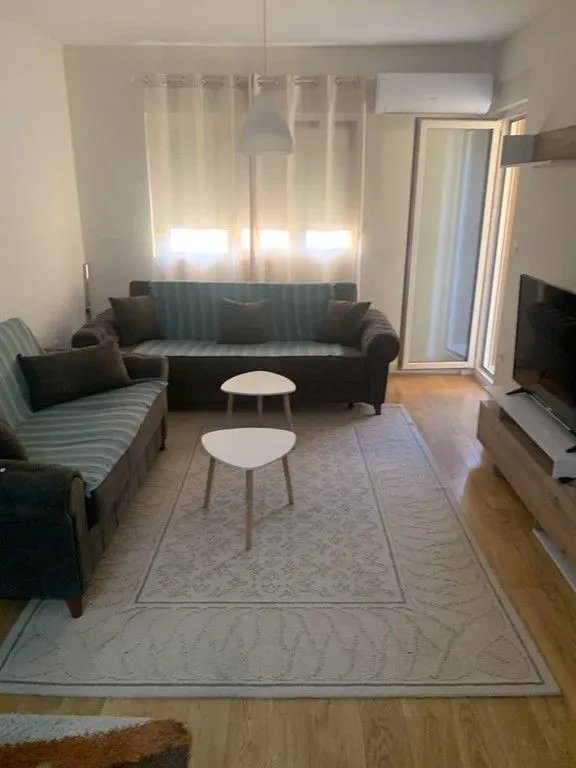 Prodaja, jednosoban stan, 48m², Central Point, Podgorica
