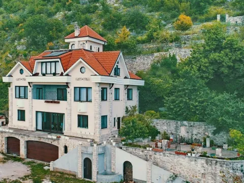 Prodaja, kuća, 392m², Tudorovići, Budva - image 20