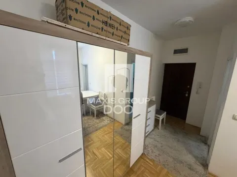 Sale, one bedroom apartment, 36m², Filmski Grad, Beograd - image 4