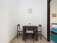 Izdavanje, jednosoban stan, 20m², Budva, Crna Gora - image 5