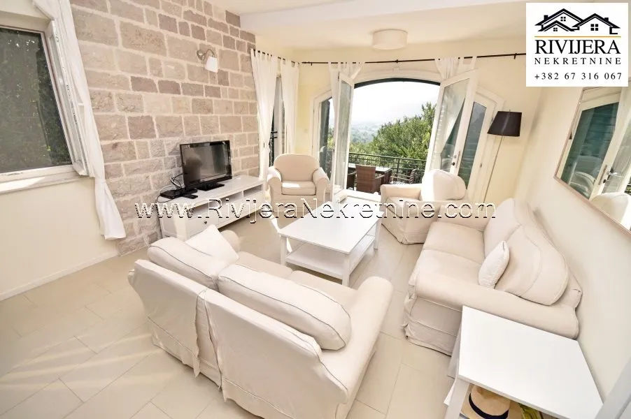 Prodaja, kuća, 126m², Sutorina, Herceg Novi
