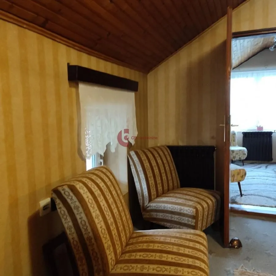 Prodaja, kuća, 210m², Novo Selo, Subotica