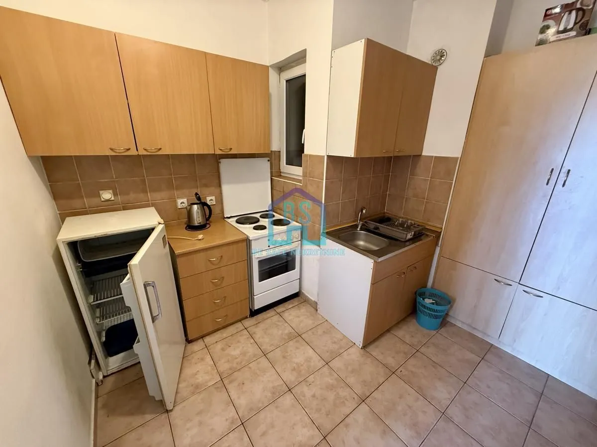 Prodaja, jednosoban stan, 33m², Adamovićevo Naselje, Novi Sad Sve Podlokacije