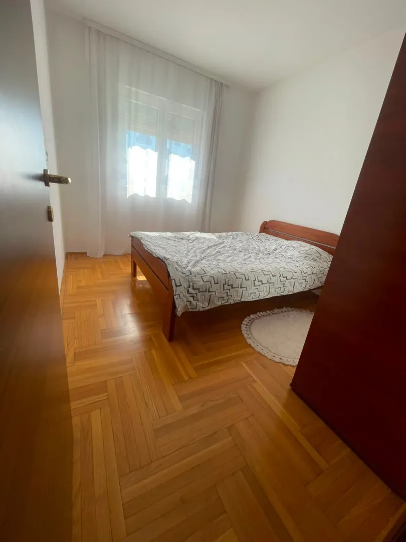 Rent, one bedroom apartment, 48m², Stari Aerodrom, Podgorica