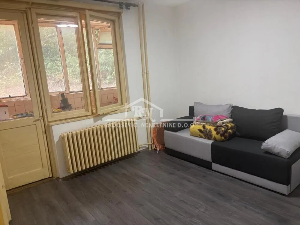 Sale, three bedroom apartment, 59m², Miljakovac, Rakovica