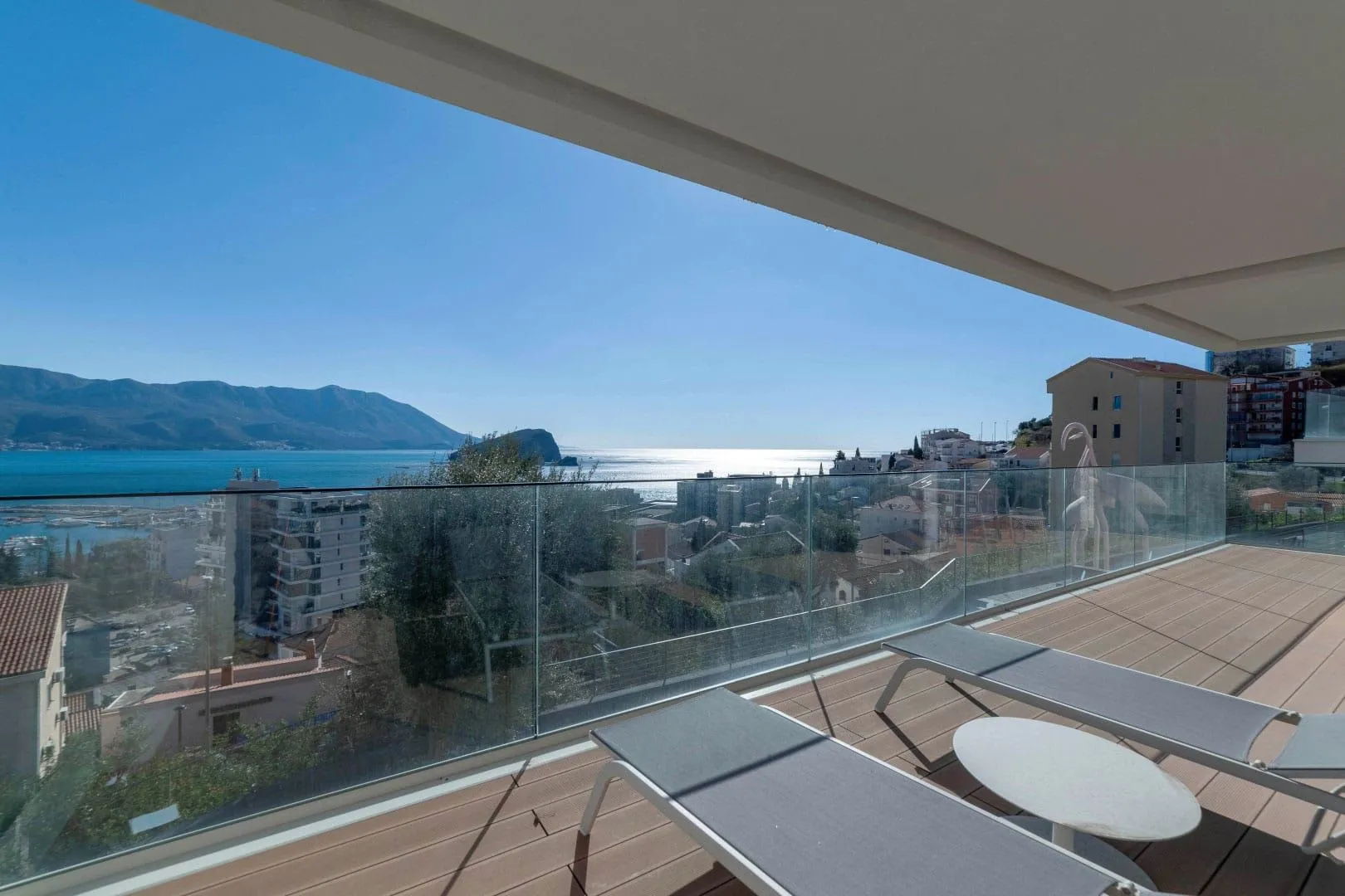 Sale, three bedroom apartment, 125m², Vidikovac, Budva