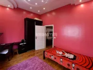 Prodaja, trosoban stan, 86m², Vračar Centar, Vračar Sve Podlokacije - image 7