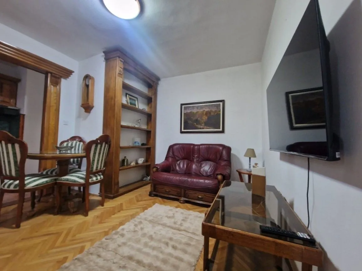 Izdavanje, jednosoban stan, 47m², Preko Morače, Podgorica