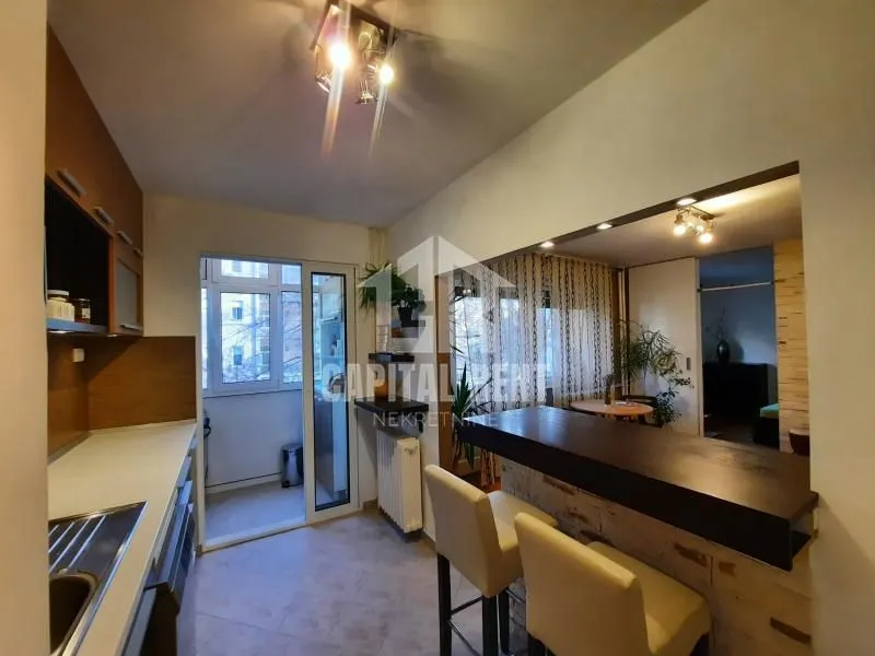 Rent, two bedroom apartment, 50m², Vračar Centar, Vračar Sve Podlokacije