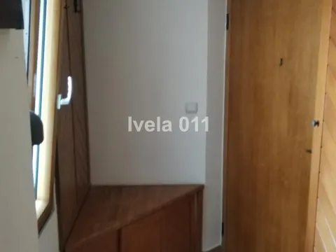 Sale, three bedroom apartment, 78m², Stari Grad, Beograd - image 11