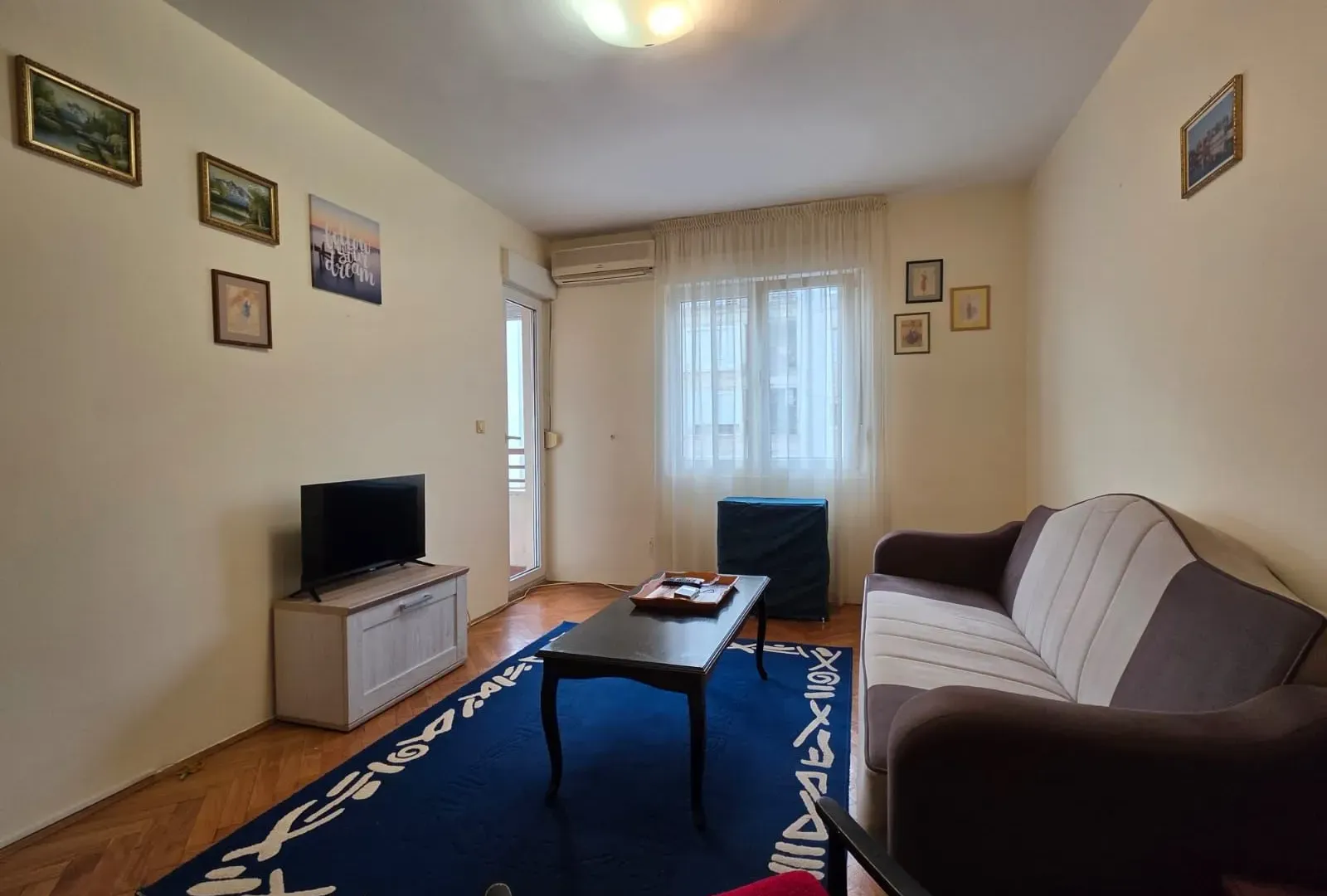 Izdavanje, dvosoban stan, 58m², Zagorič, Podgorica