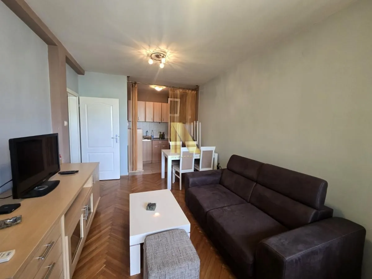 Rent, two bedroom apartment, 36m², Grbavica, Novi Sad Sve Podlokacije