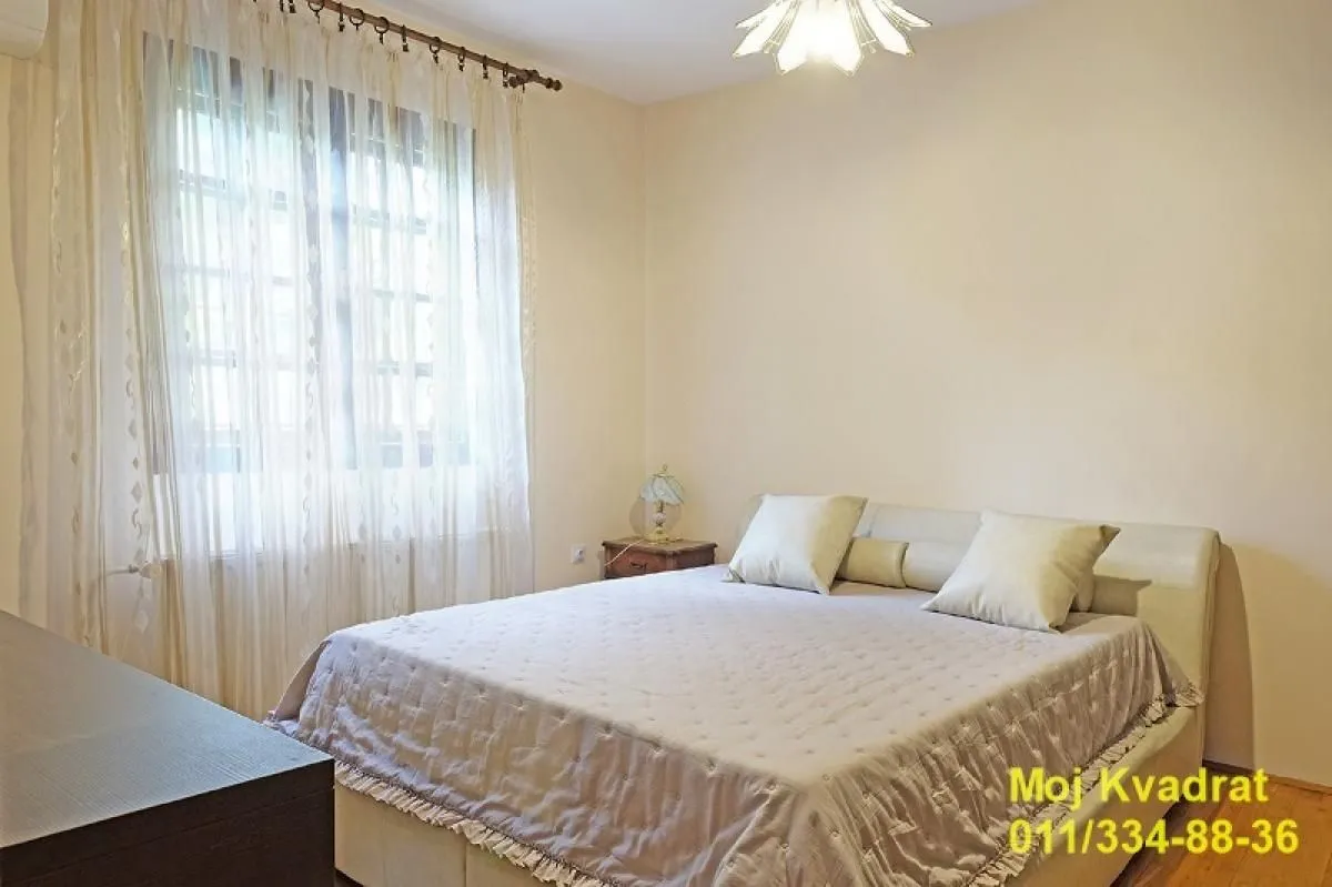 Izdavanje, kuća, 390m², Savski Venac, Beograd