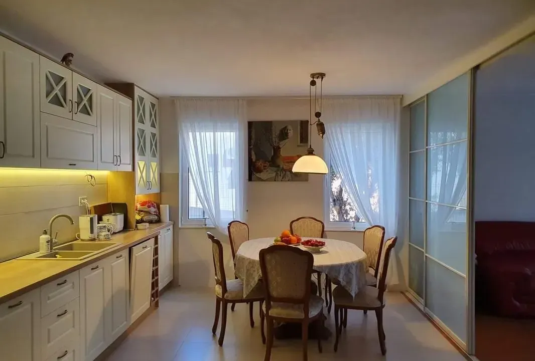 Sale, three bedroom apartment, 121m², Petrovac, Budva