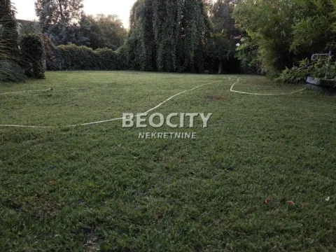 Izdavanje, kuća, 70m², Petrovaradin, Novi Sad - image 11