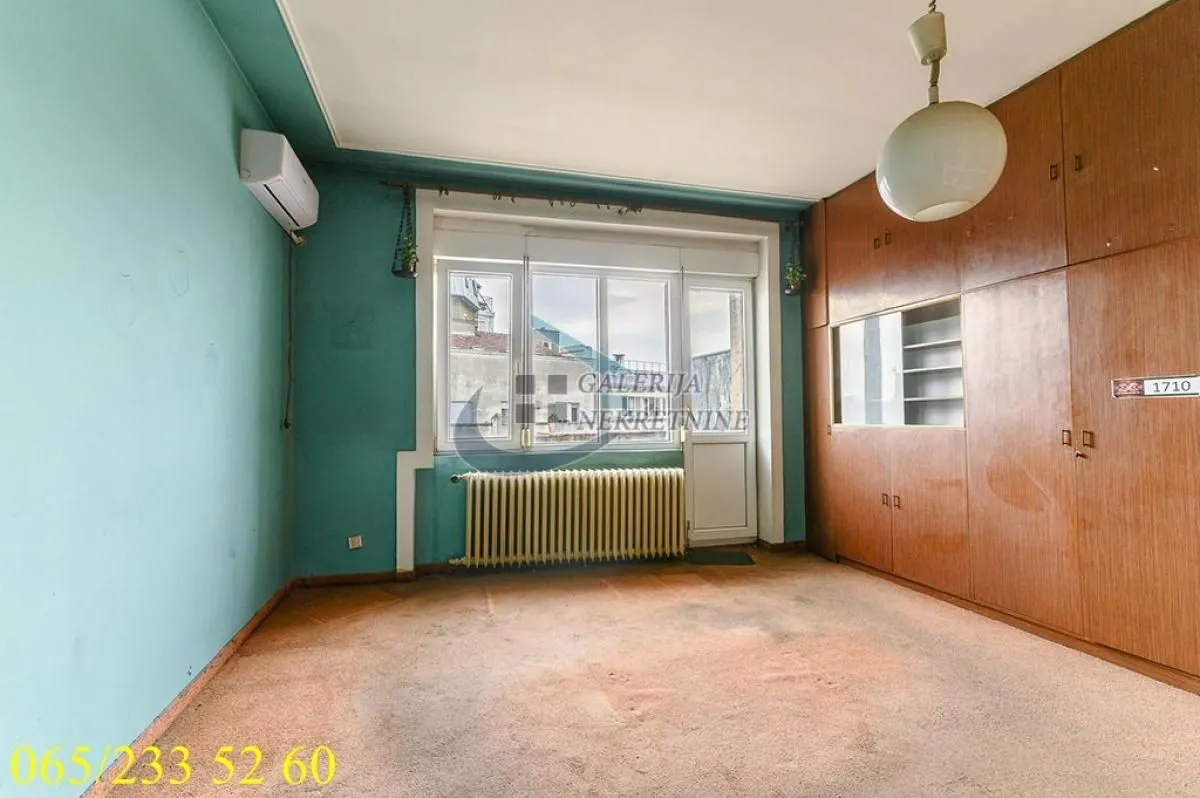 Sale, two bedroom apartment, 73m², Stari Grad, Beograd