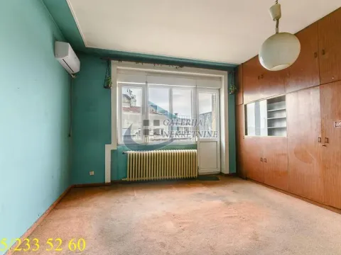 Sale, two bedroom apartment, 73m², Stari Grad, Beograd