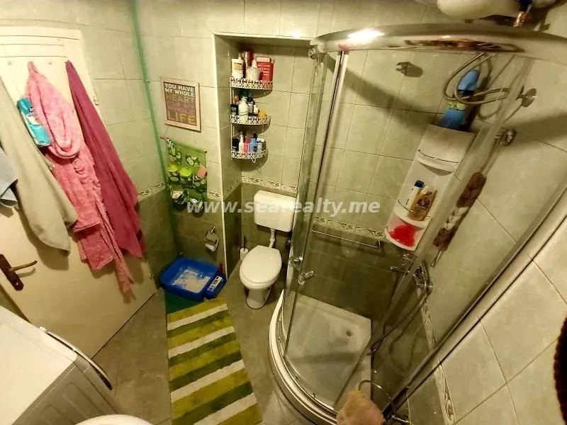 Prodaja, dvosoban stan, 71m², Kotor, Crna Gora
