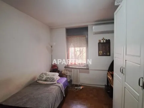 Prodaja, četvorosoban stan, 100m², Vračar Sve Podlokacije, Beograd - image 6