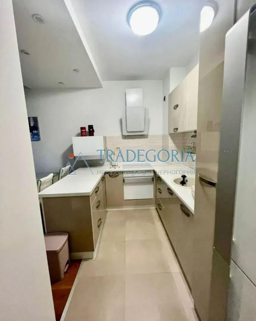 Prodaja, dvosoban stan, 72m², Bar, Crna Gora