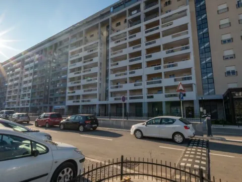 Rent, two bedroom apartment, 74m², Podgorica, Crna Gora - image 18