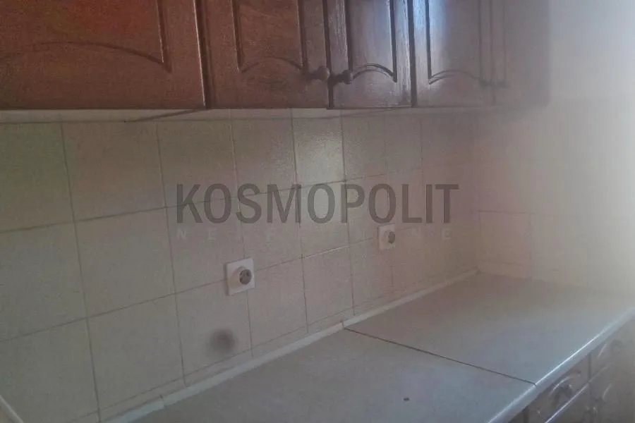 Prodaja, trosoban stan, 74m², Banovo Brdo, Beograd