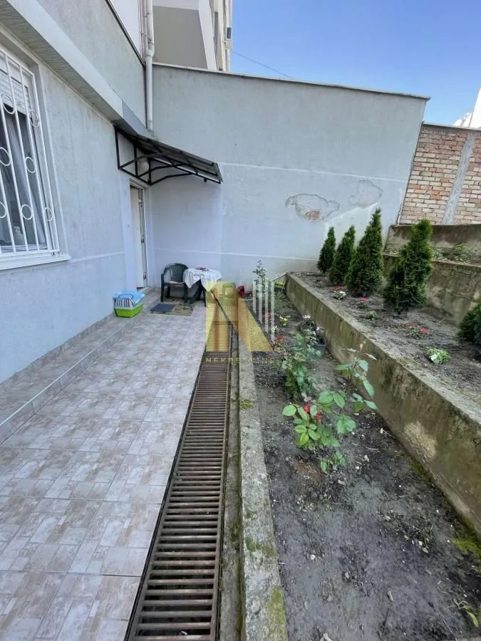 Izdavanje, garsonjera, 32m², Podbara, Novi Sad Sve Podlokacije