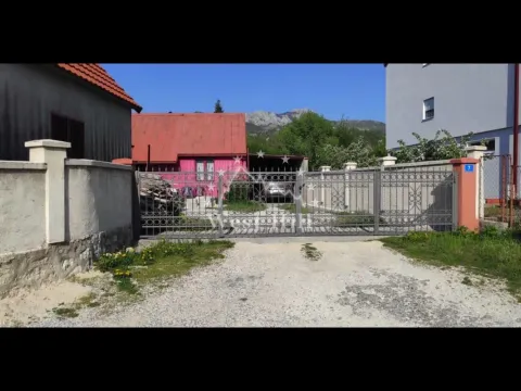 Prodaja, kuća, 163m², Cetinje, Crna Gora - image 3