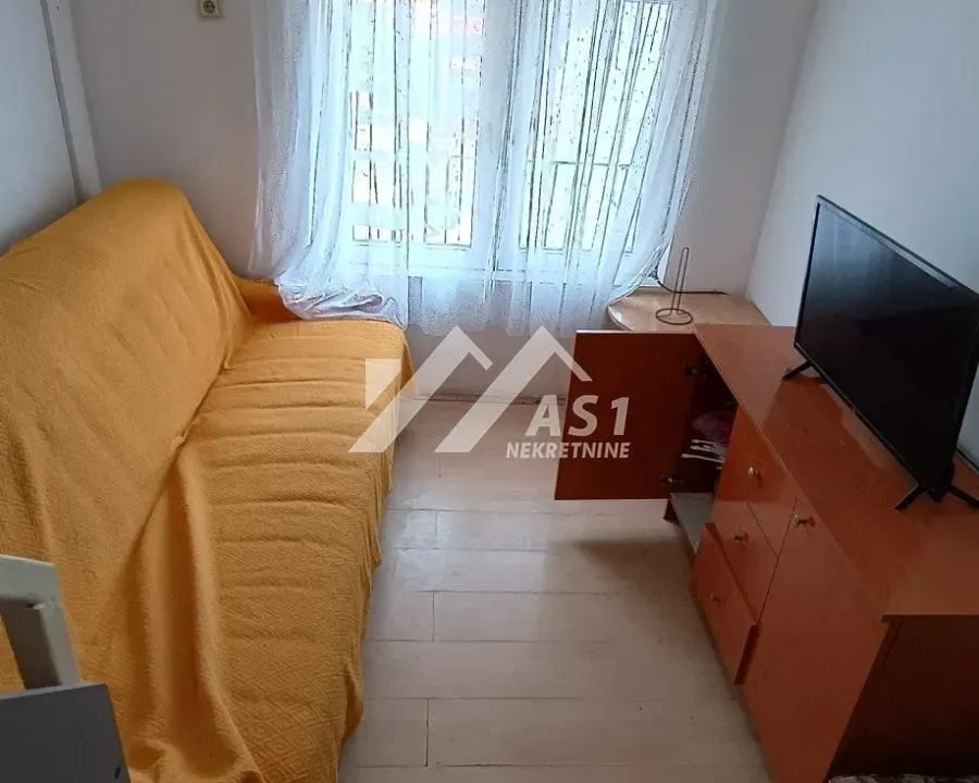 Izdavanje, dvosoban stan, 50m², Novi Sad Sve Podlokacije, Novi Sad