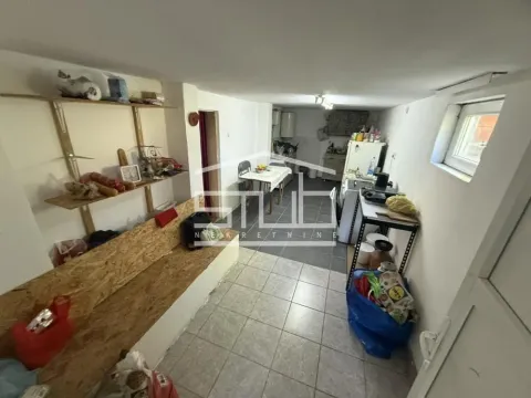 Sale, house, 205m², Sopot, Beograd - image 9