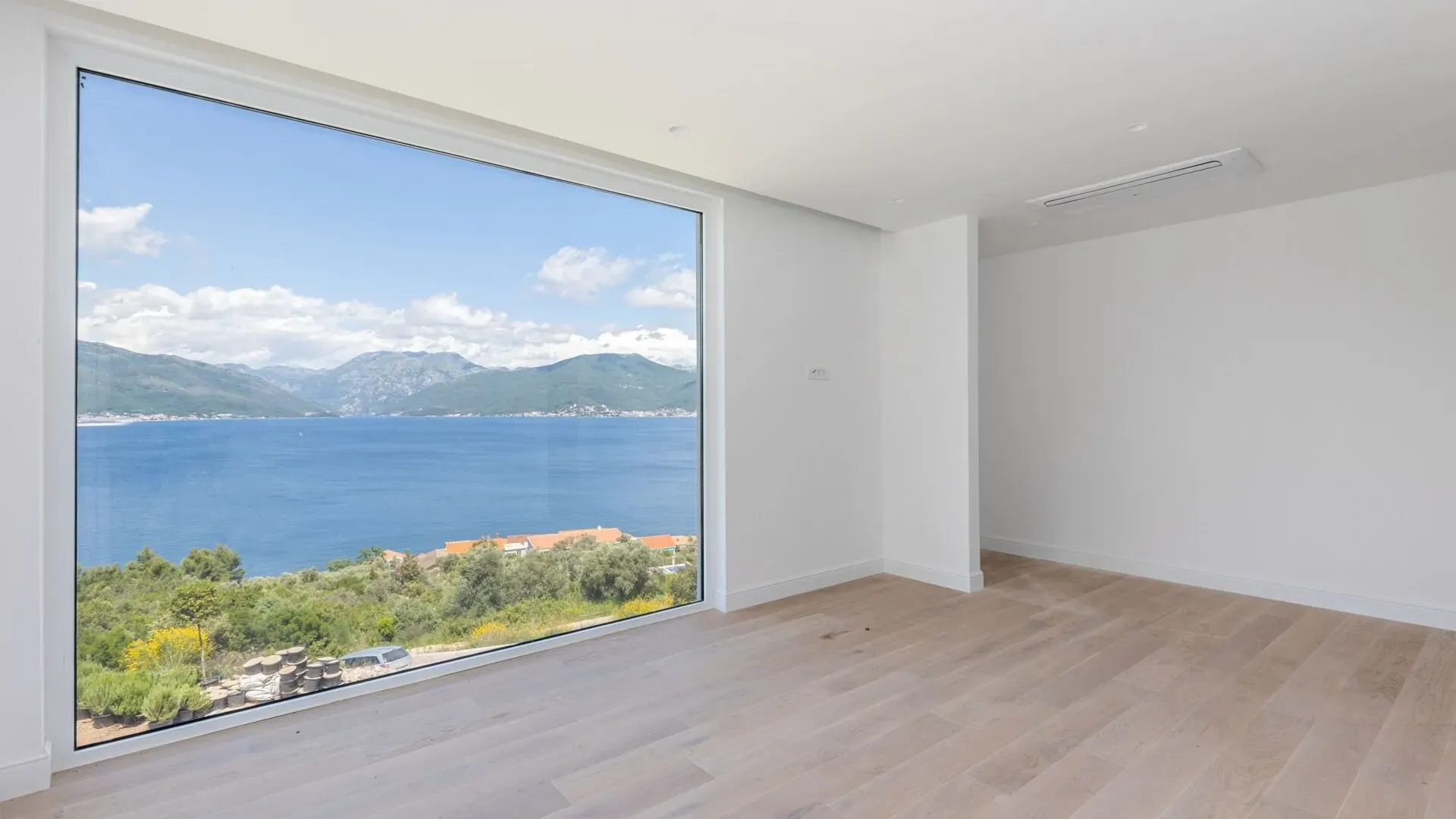 Prodaja, kuća, 328m², Krašići, Tivat