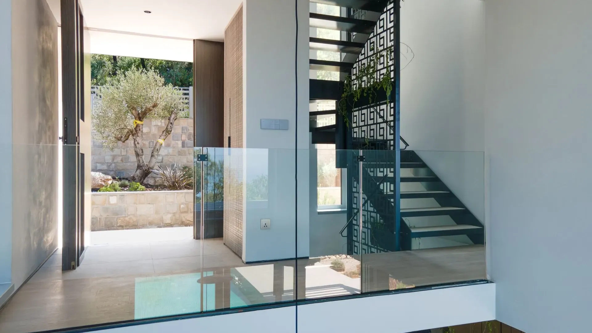 Sale, house, 230m², Sveti Stefan, Budva