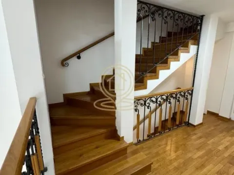 Rent, office space, 320m², Višnjička Banja, Palilula Sve Podlokacije - image 14
