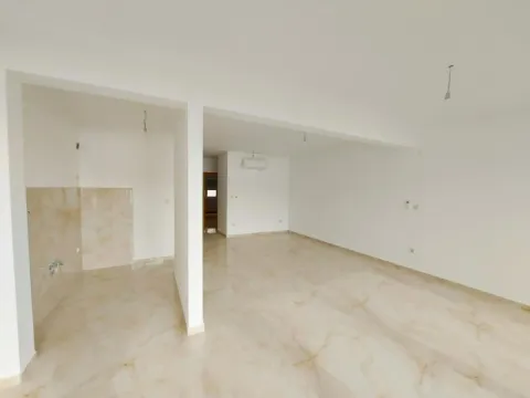 Sale, two bedroom apartment, 91m², Baošići, Herceg Novi - image 12