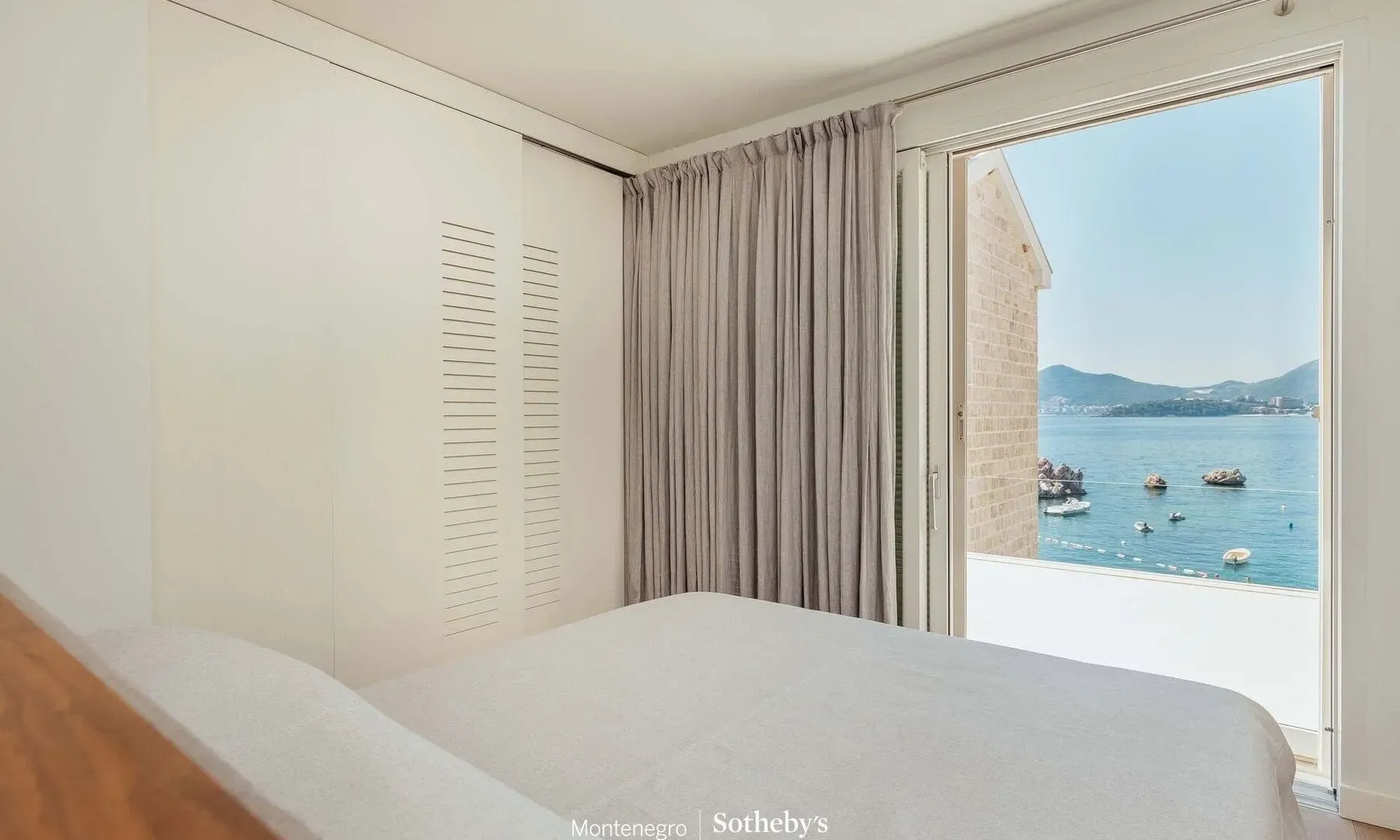 Sale, house, 321m², Pržno, Budva