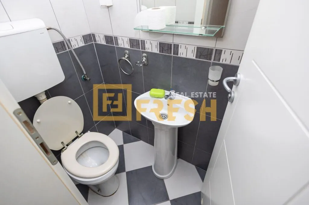 Prodaja, jednosoban stan, 50m², Zabjelo, Podgorica
