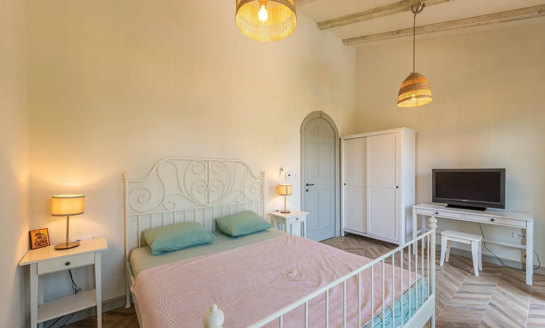 Sale, house, 198m², Bratešići, Kotor