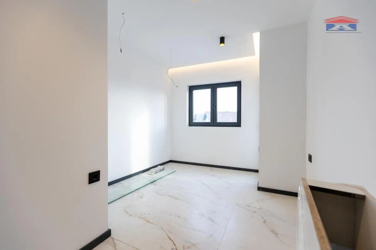 Sale, house, 122m², Veternik, Novi Sad Sve Podlokacije