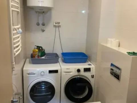 Izdavanje, jednosoban stan, 100m², City Kvart, Podgorica - image 9