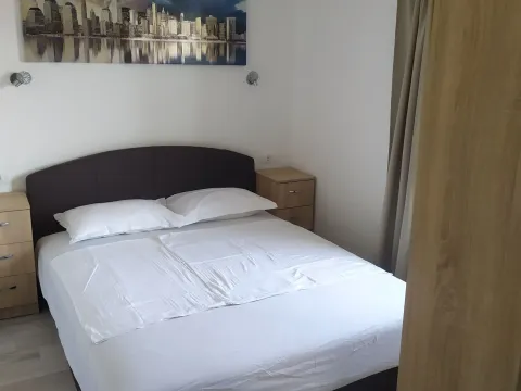 Rent, two bedroom apartment, 48m², Popovići, Bar - image 6