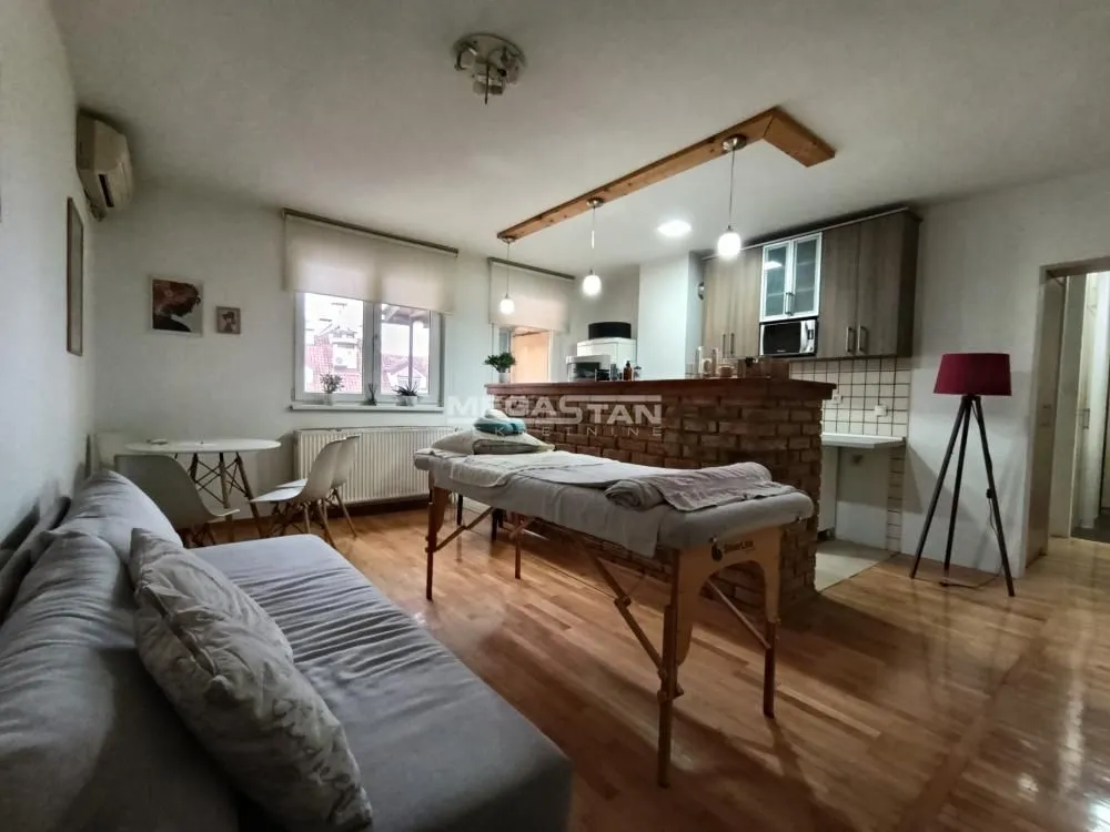 Sale, three bedroom apartment, 93m², Karaburma, Palilula Sve Podlokacije