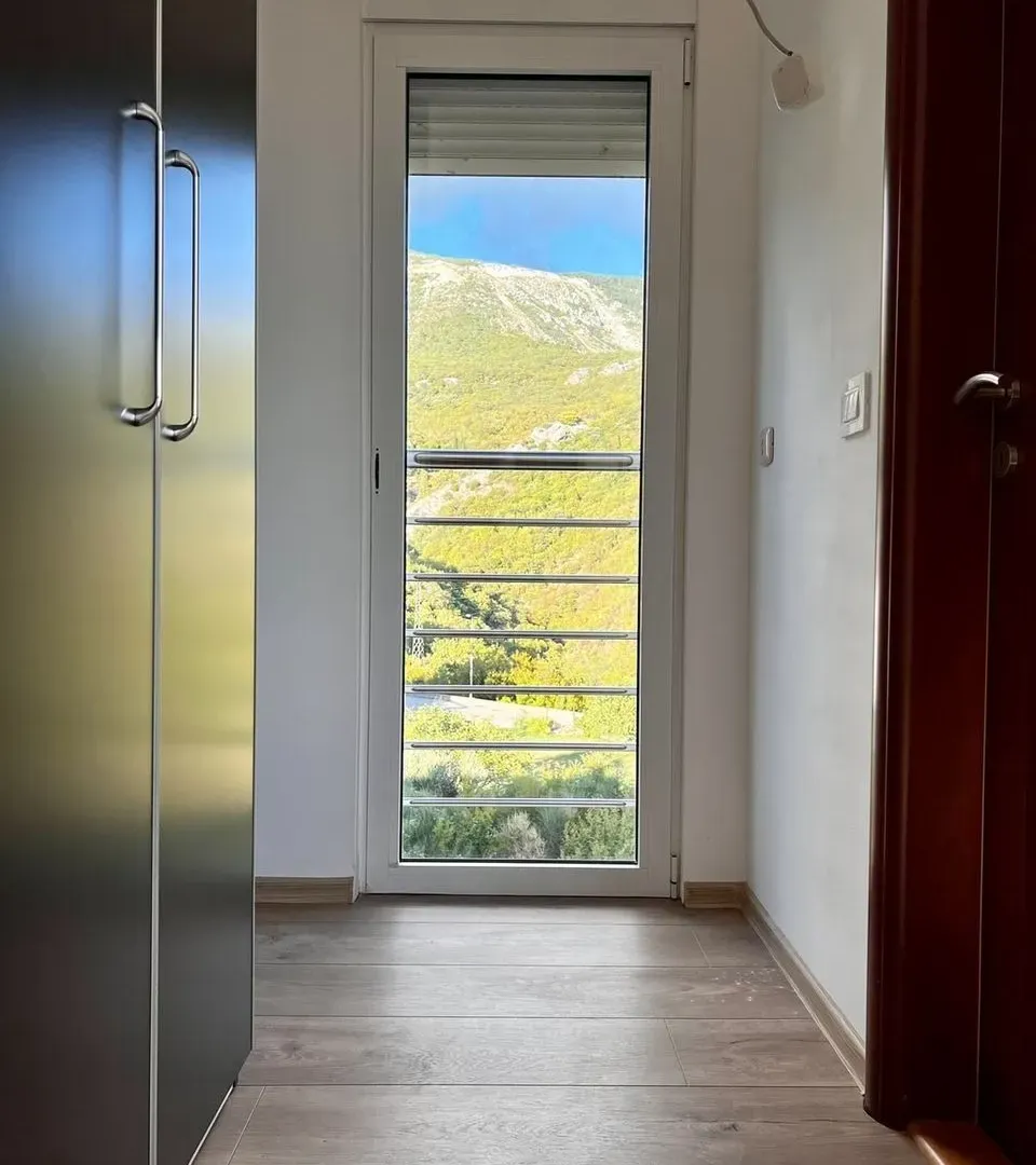 Sale, two bedroom apartment, 78m², Bečići, Budva