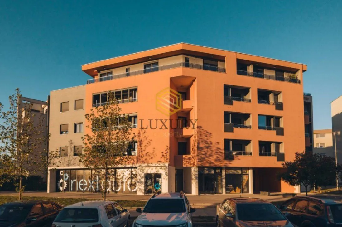 Izdavanje, dvosoban stan, 67m², Blok 9, Podgorica