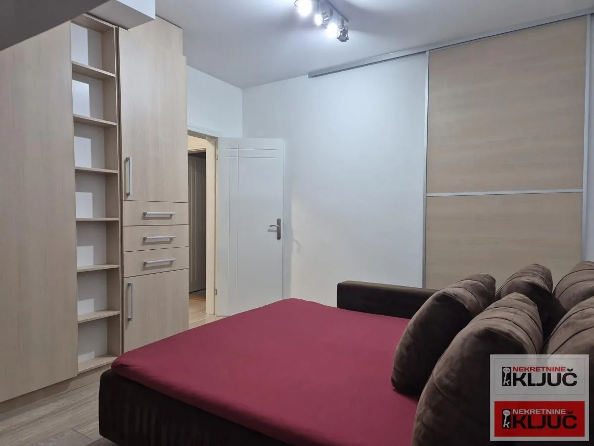 Prodaja, četvorosoban stan, 119m², Nova Detelinara, Novi Sad Sve Podlokacije